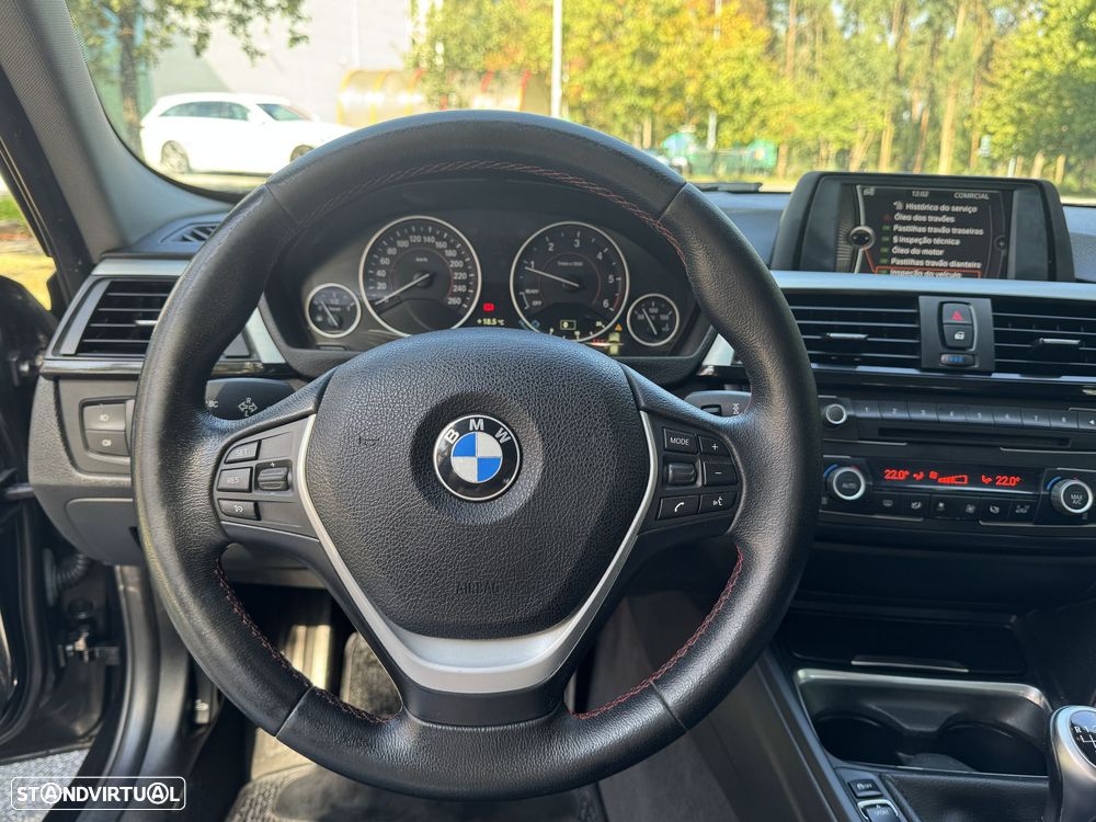 BMW 318 d Line Sport - 29