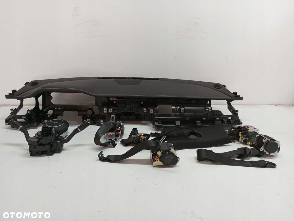 Konsola pulpit deska JAGUAR F-PACE F PACE LIFT - 2