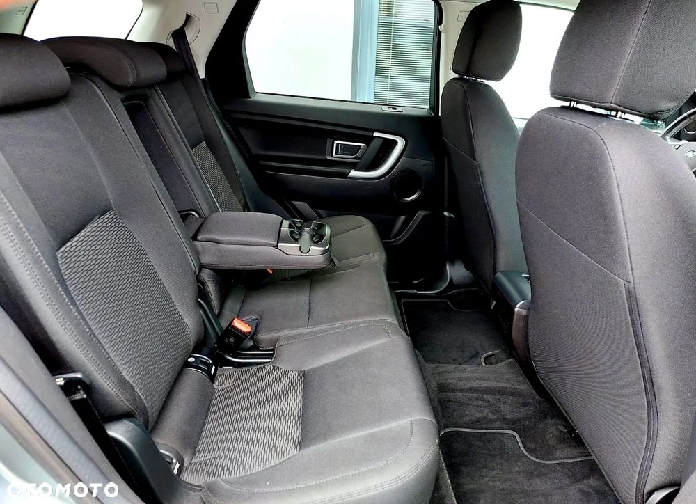 Land Rover Discovery Sport - 20