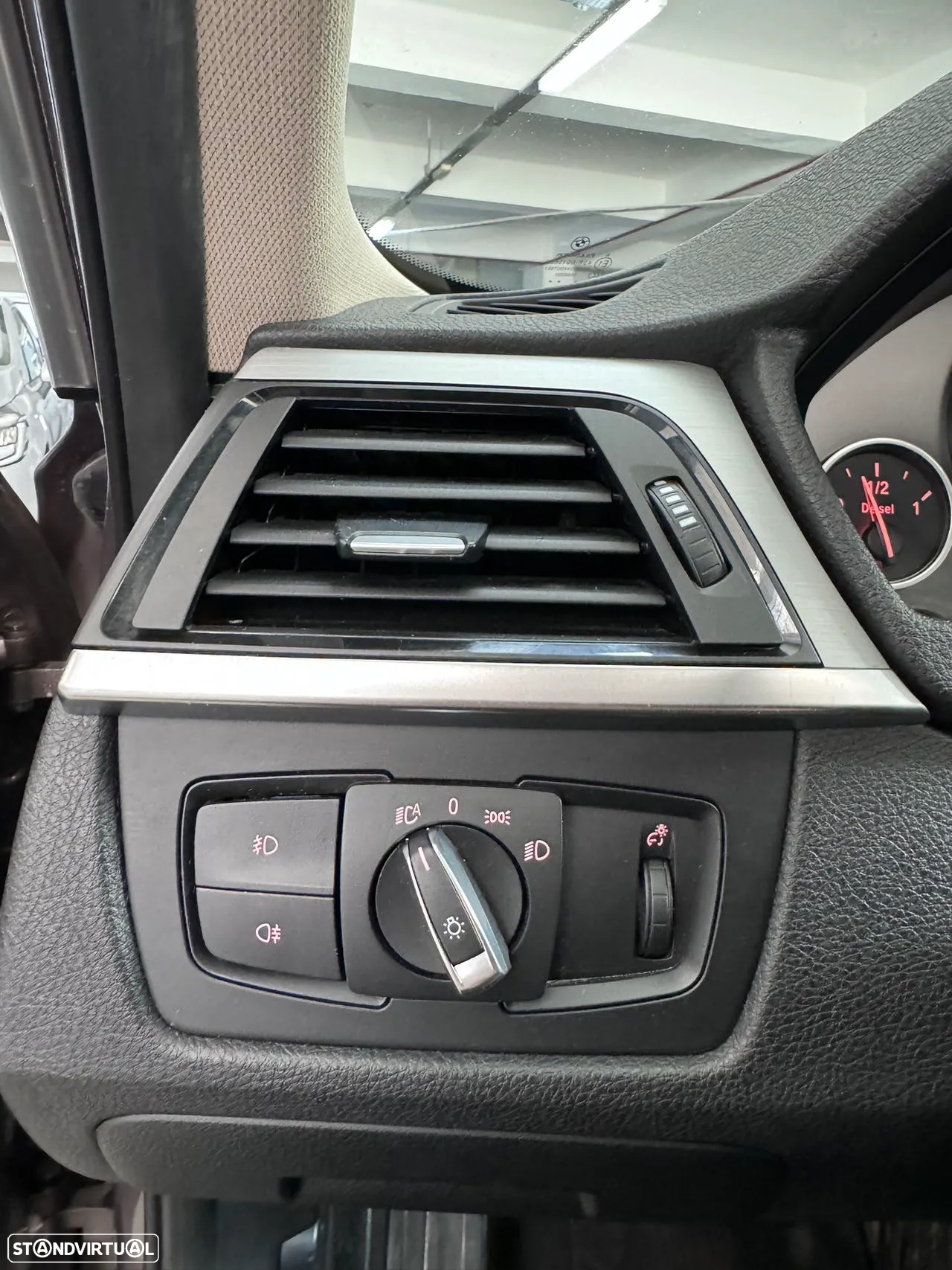 BMW 320 d Touring Aut. Modern Line - 17