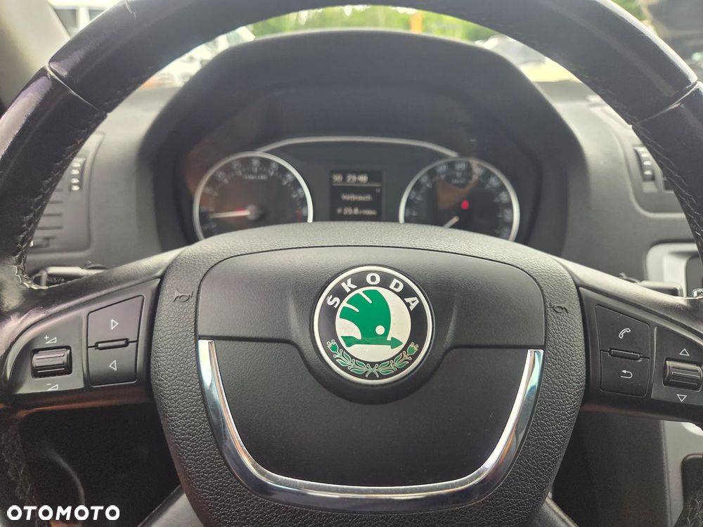 Skoda Octavia - 10