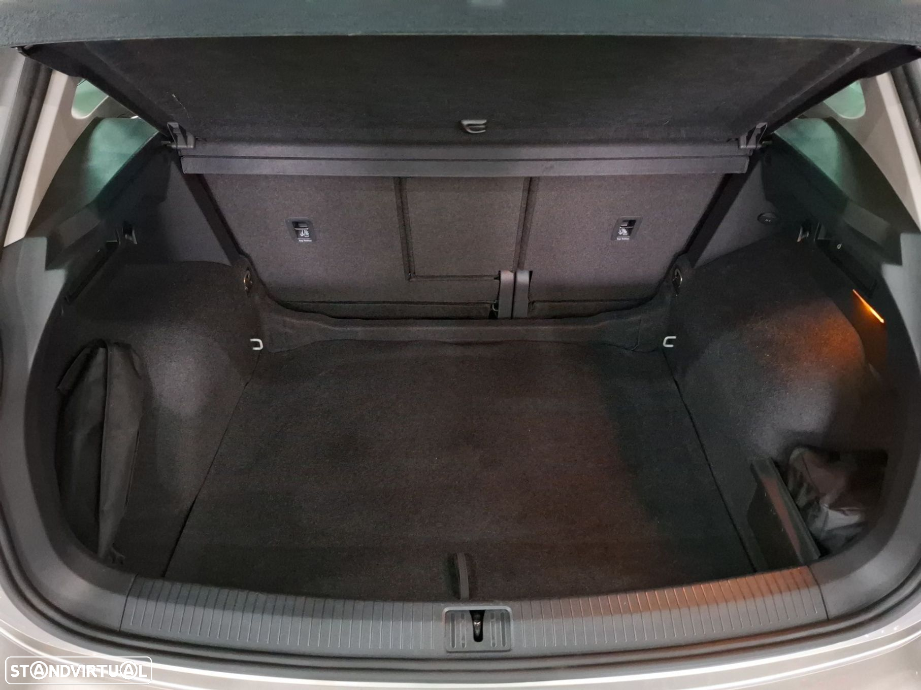 VW Tiguan 1.5 TSI Confortline - 25