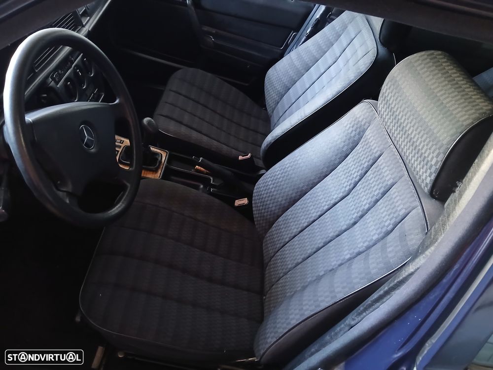 Mercedes-Benz W201 (1982-1993) 190 E 1.8 - 9
