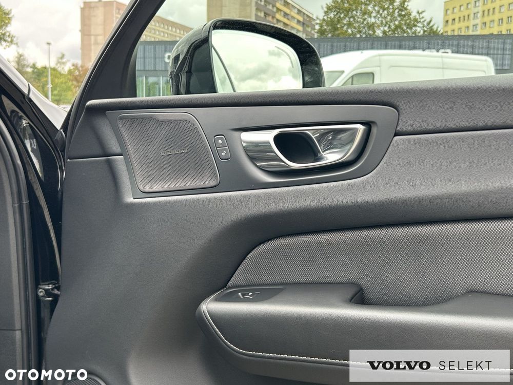 Volvo XC 60 - 22