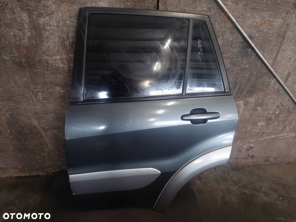 DRZWI KOMPLETNE LEWY TYŁ  TOYOTA RAV4 II LIFT SZARY - 1