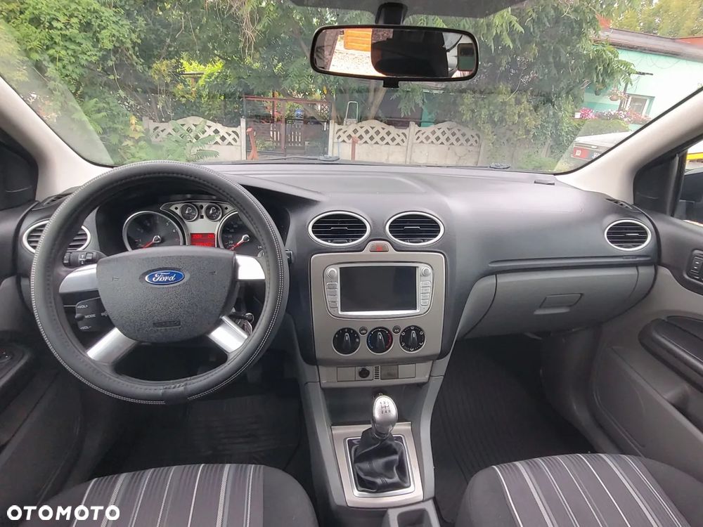 Ford Focus - 18
