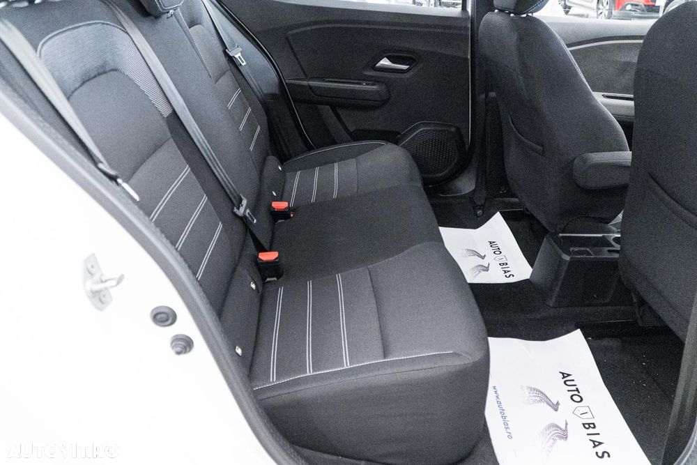 Dacia Logan TCe 90 CVT Journey - 8