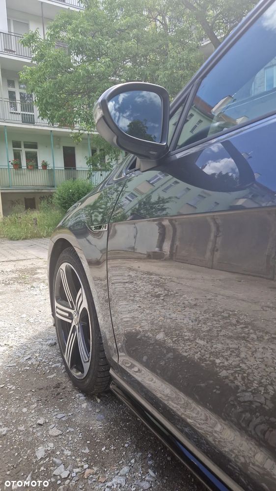 Volkswagen Golf - 12