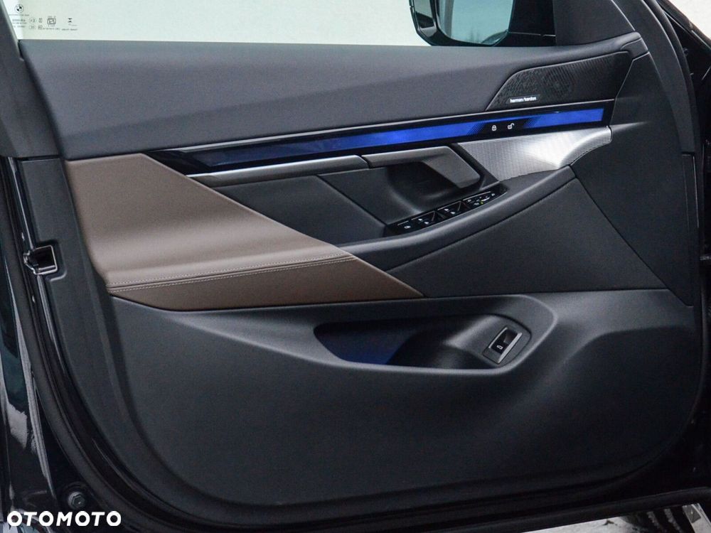BMW Seria 5 - 21