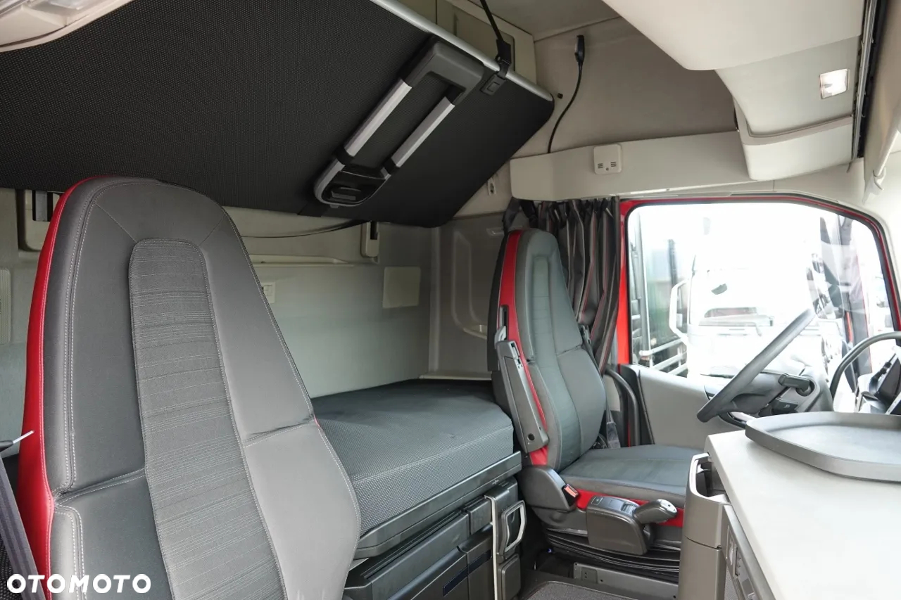 Volvo FH 460  / ZESTAW TANDEM 120 M3 / KLIMA POSTOJOWA  / PRZEJAZDOWY / 2021 ROK / PO ZŁOTYM KONTRAKCIE SERWISOWYM - 31