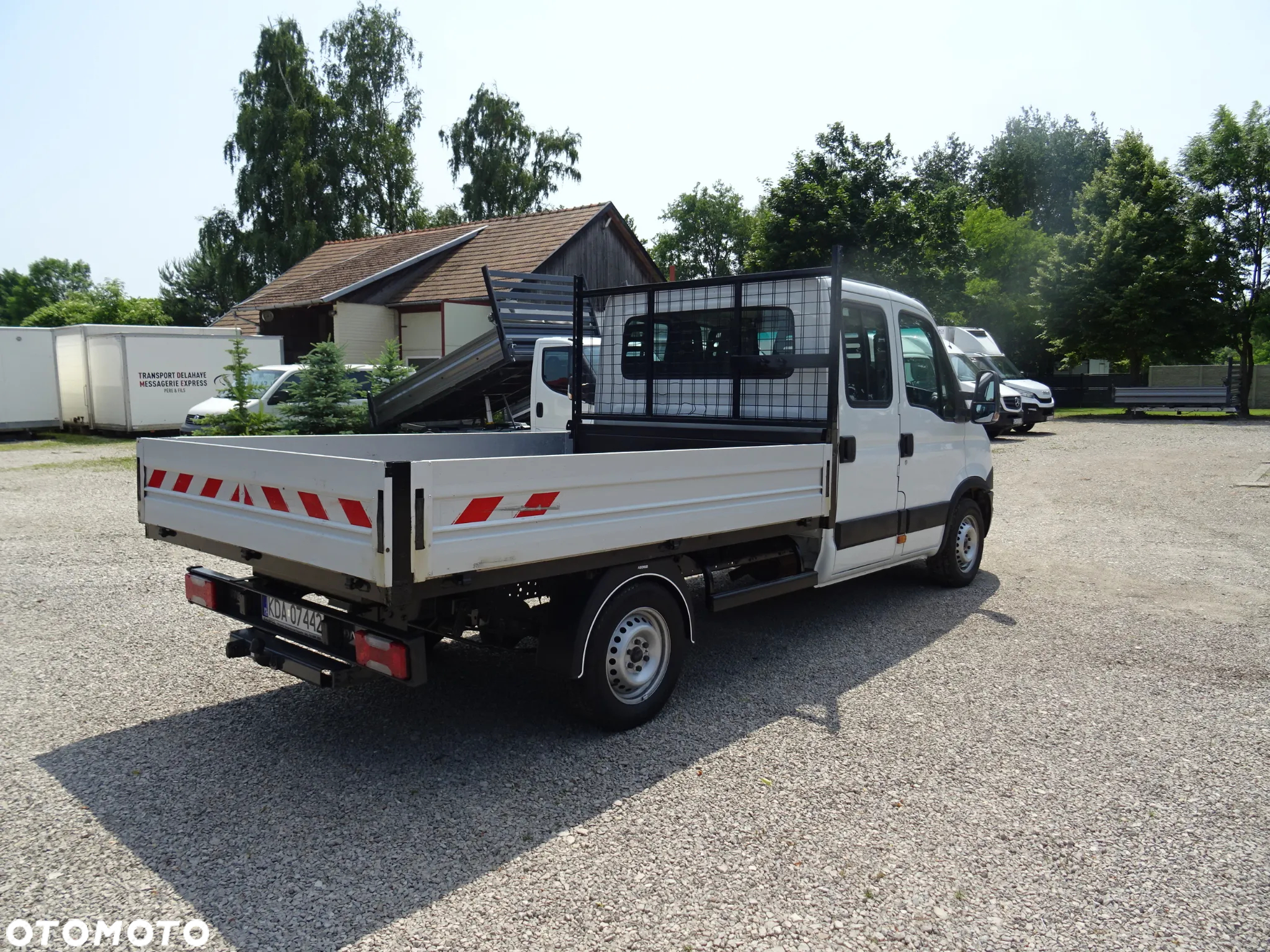 Iveco 35s13 Doka Skrzynia 124tys km Oryginał Hak - 4