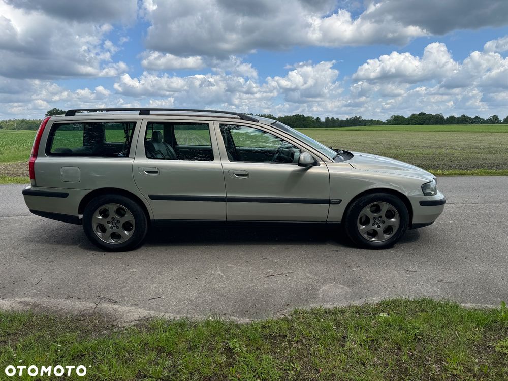 Volvo V70 - 4