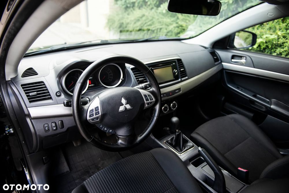 Mitsubishi Lancer 1.6 ClearTec Invite - 17