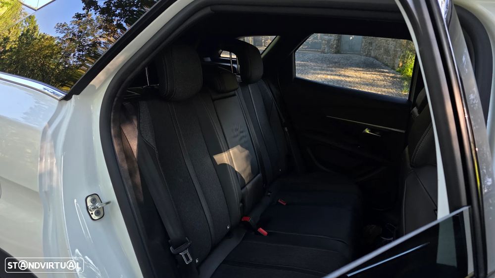 Peugeot 3008 1.5 BlueHDi GT Line - 16
