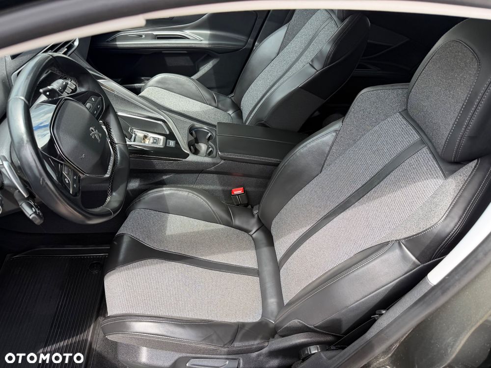 Peugeot 3008 PureTech 130 Stop & Start EAT6 Allure - 12