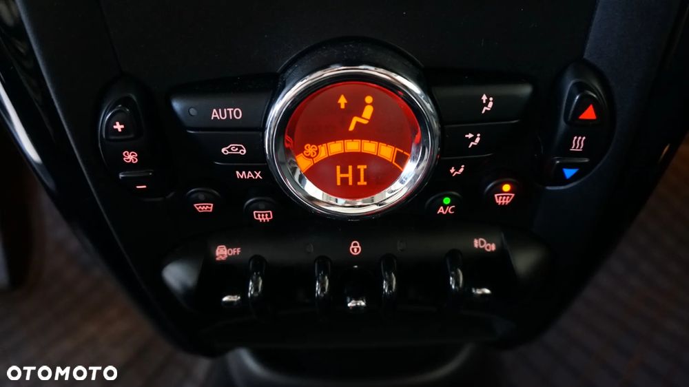 MINI Countryman - 28