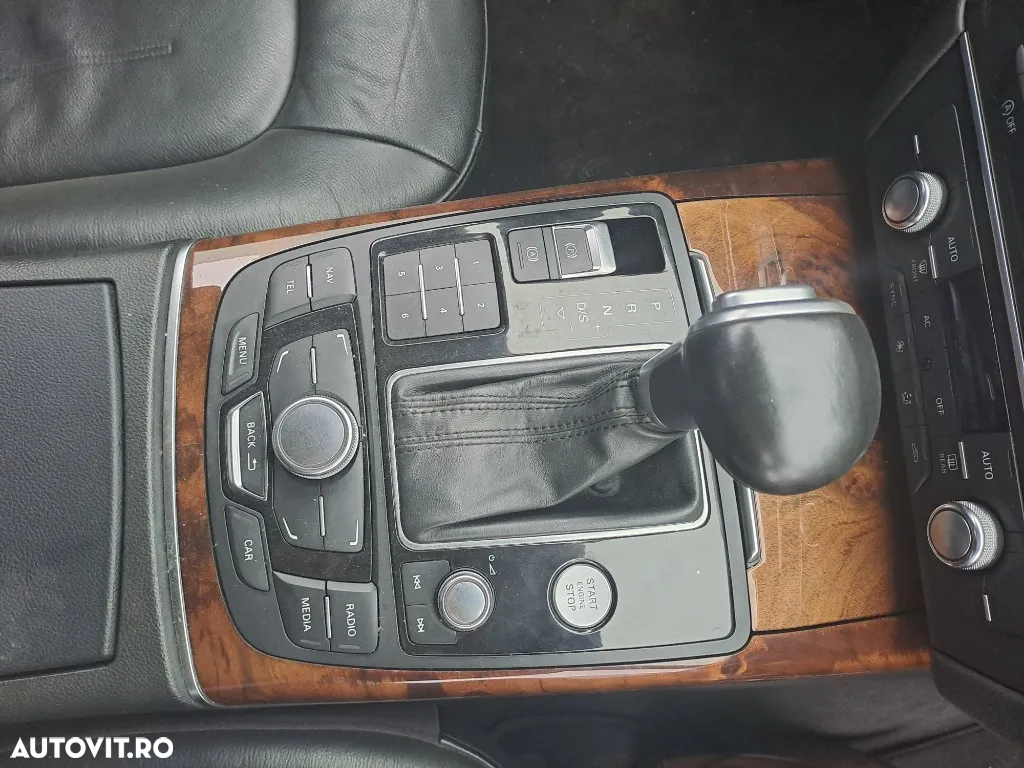 Consola centrala MMI( cutie viteze automata) cu touchpad AUDI A7 3.0 TDI 2012 cod motor: CLA 150KW/204CP EURO - 2
