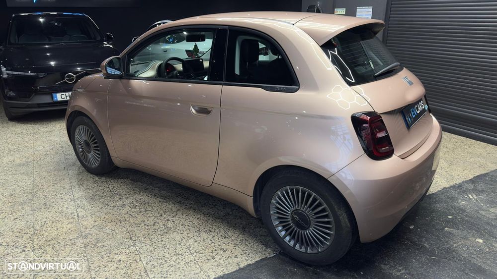 Fiat 500e 3 + 1 23,8kWh Icon - 19