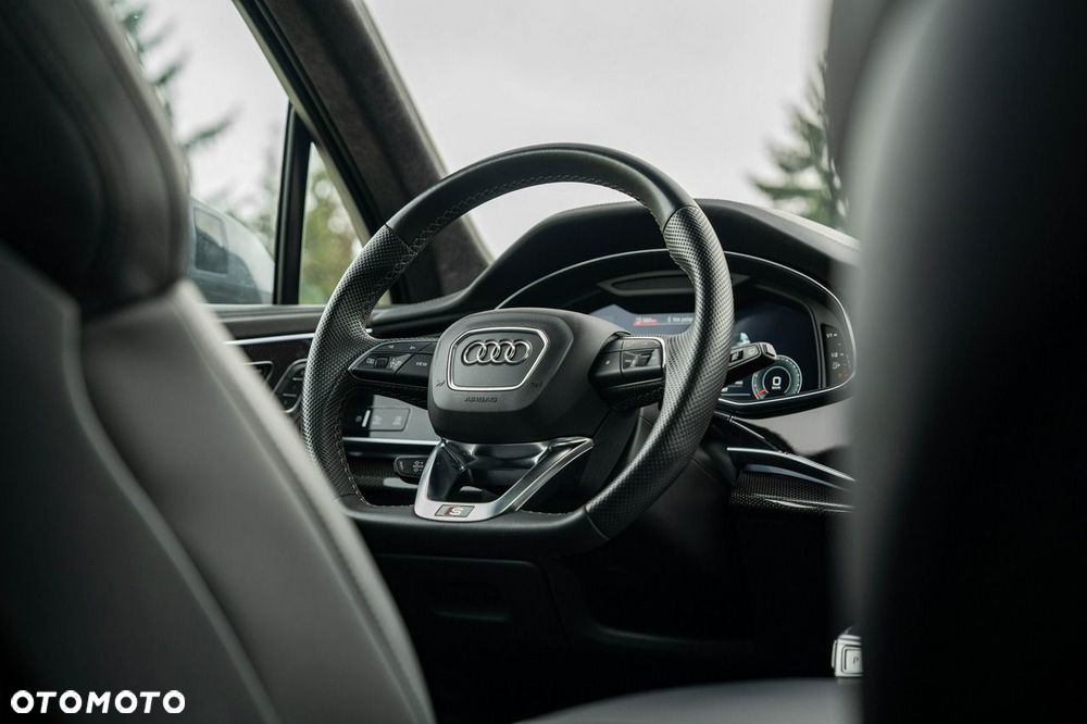 Audi SQ7 - 18