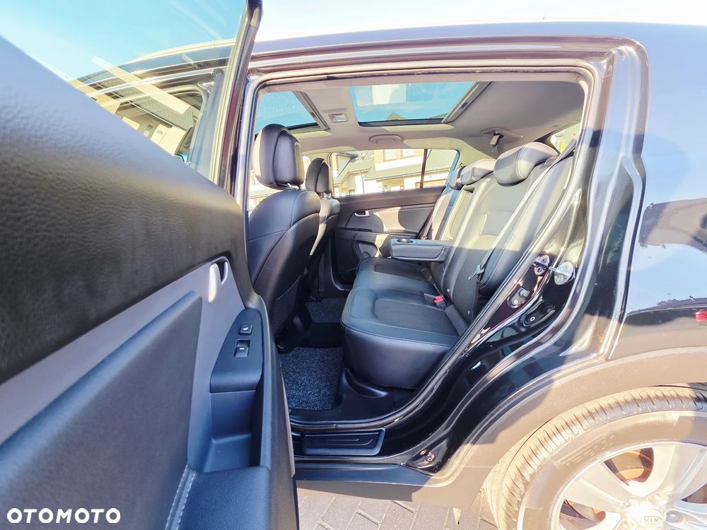 Kia Sportage 2.0 CRDI XL - 21