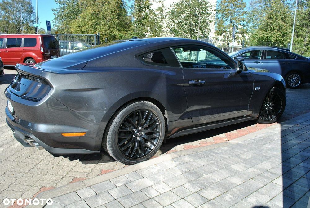 Ford Mustang - 9