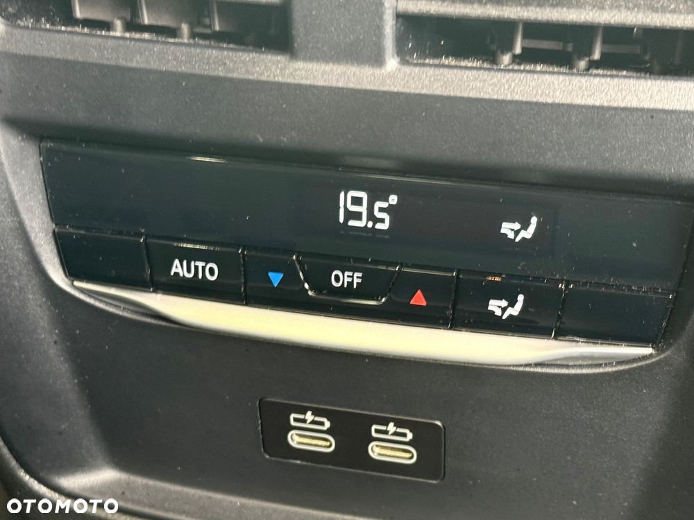 BMW Seria 3 320d xDrive M Sport Shadow - 16