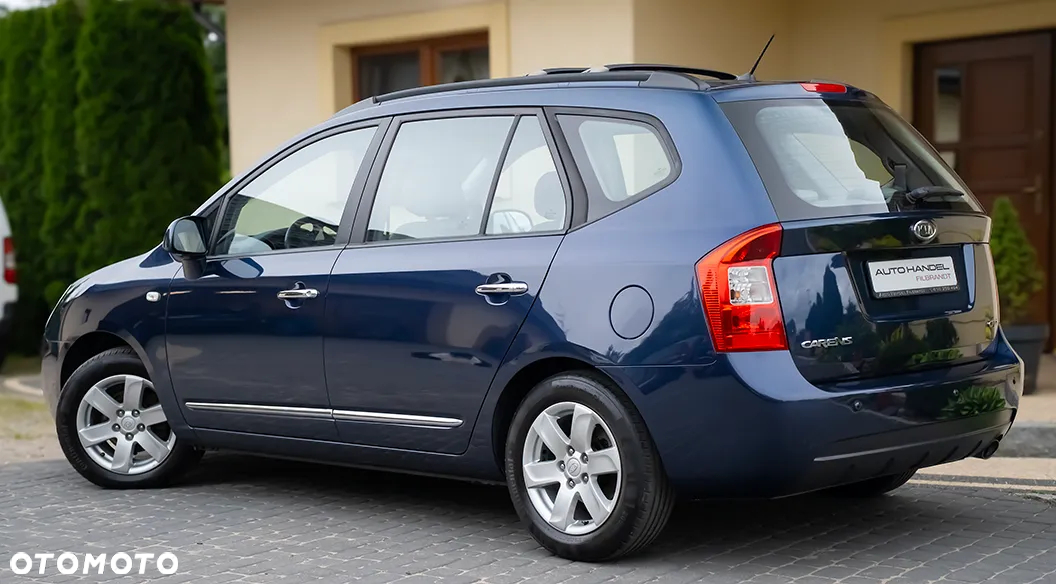 Kia Carens 2.0 CRDi Voyage 7os - 23