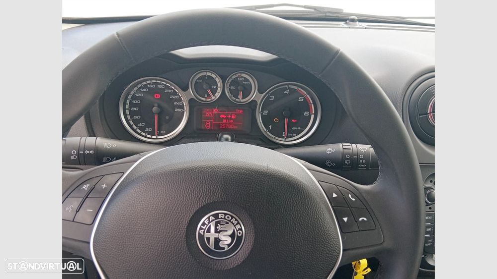 Alfa Romeo MiTo 1.3 JTDM - 16