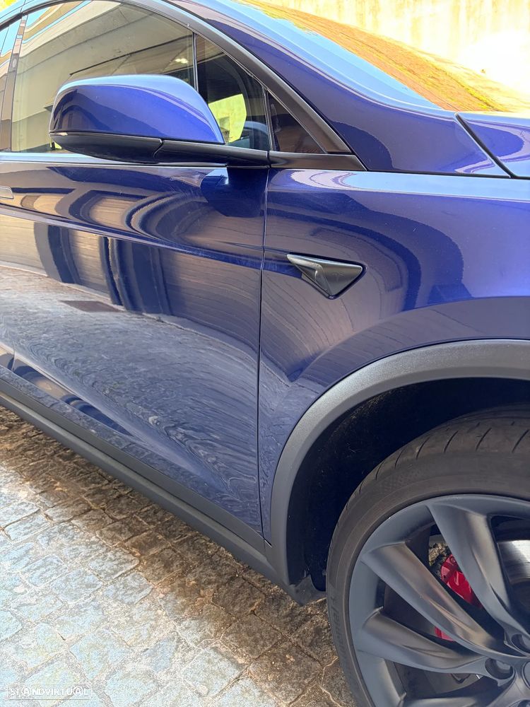Tesla Model X P100D - 14