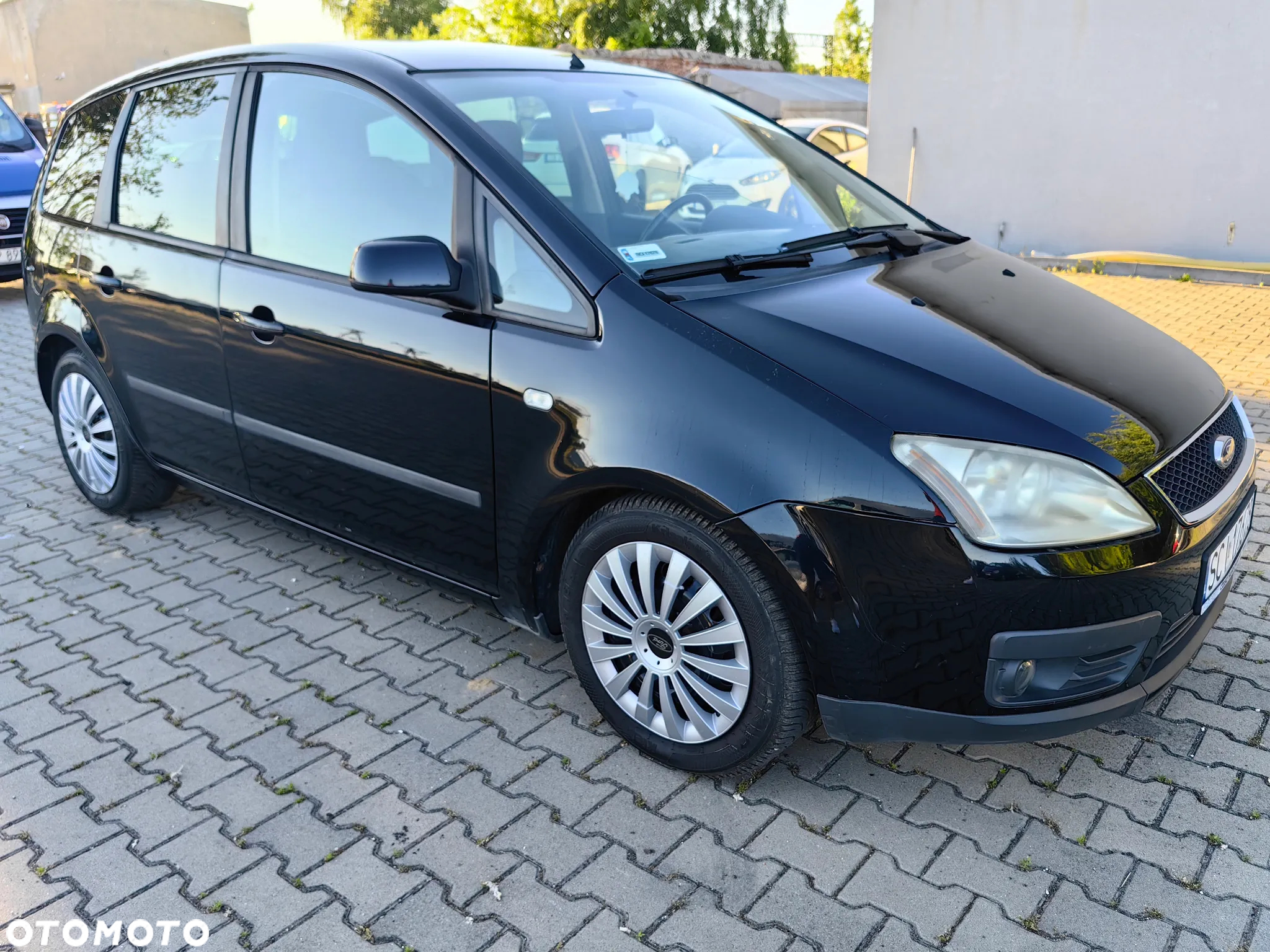 Ford Focus C-Max 1.6 TDCi Ambiente - 2