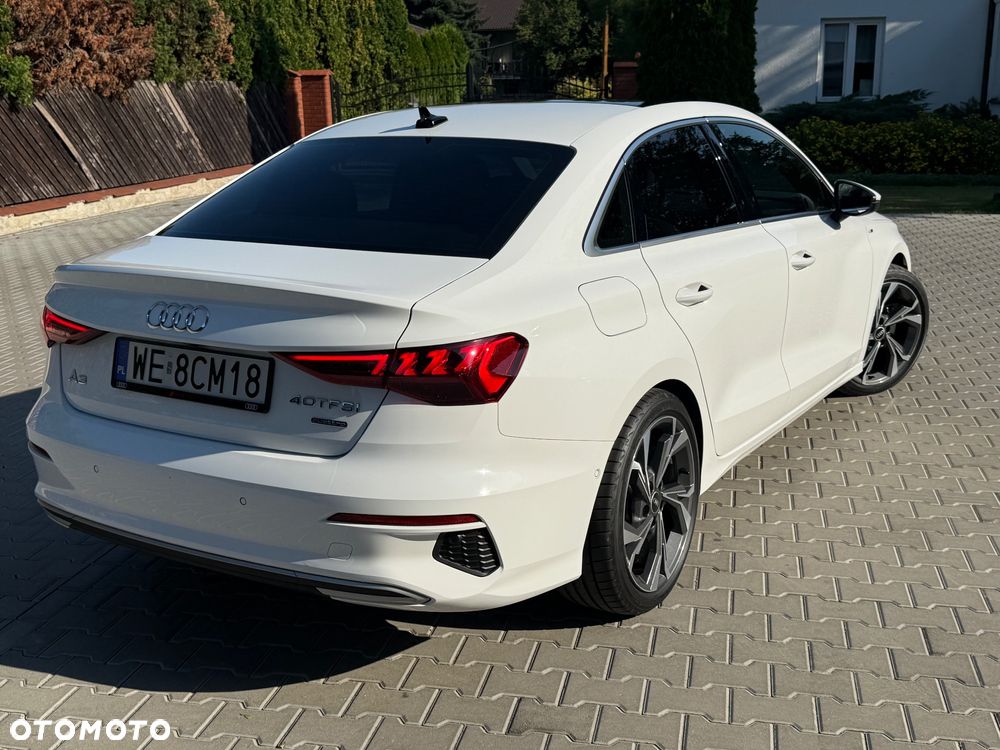 Audi A3 Limousine 40 TFSI quattro S tronic advanced - 1