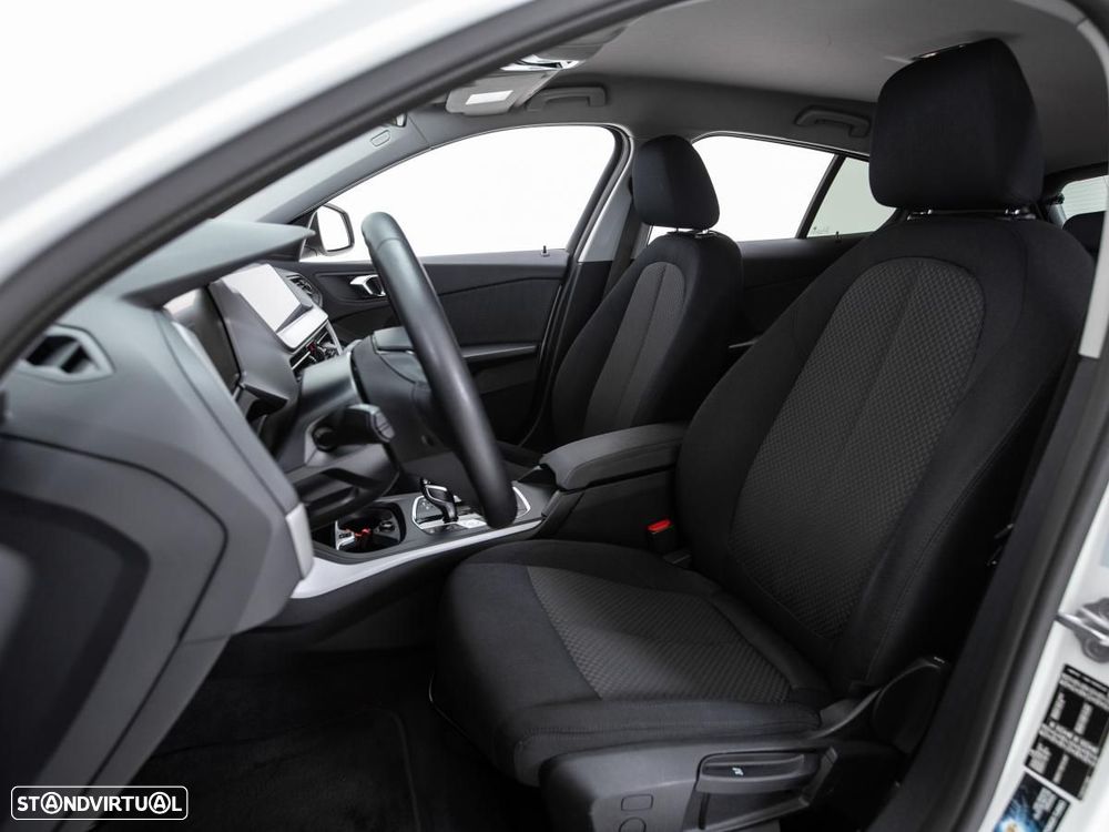 BMW 116 d Auto - 9