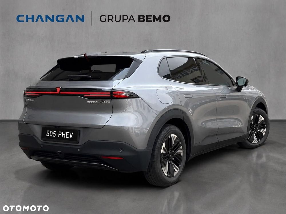 Changan Deepal S05 - 5