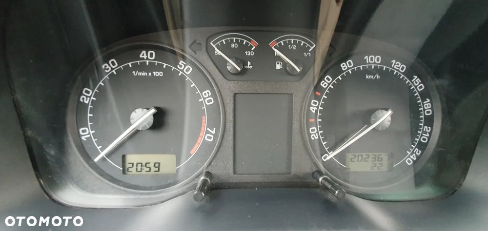 Skoda Octavia 1.6 Rider - 18