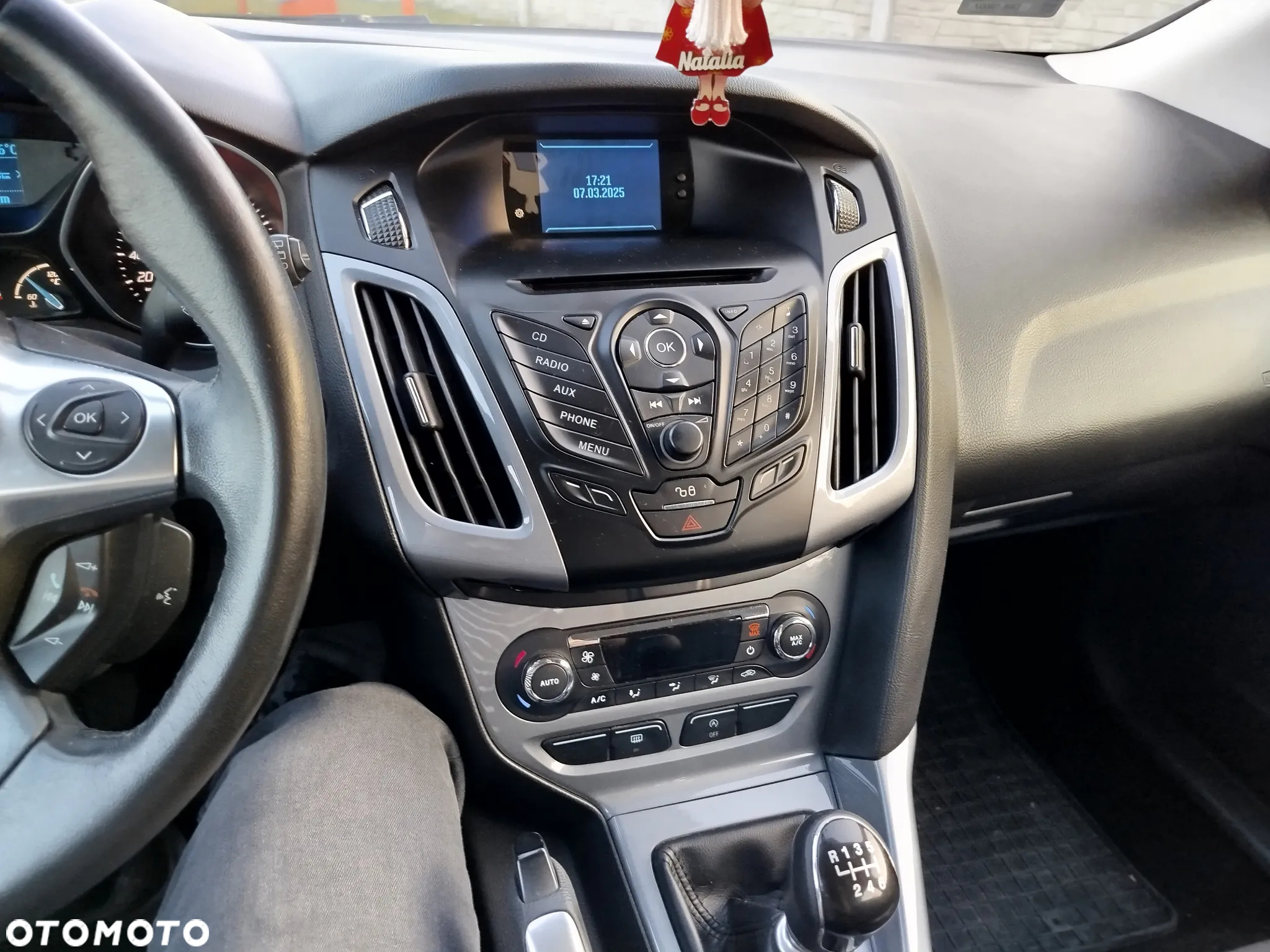 Ford Focus - 13