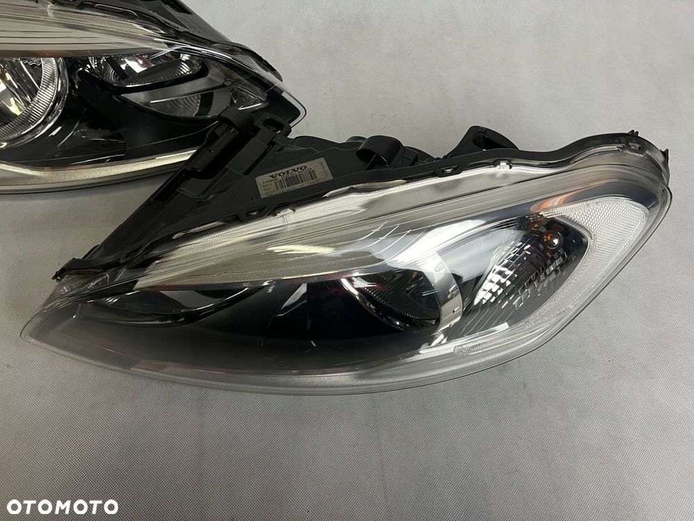 VOLVO XC60 I LIFT ZWYKŁA LAMPA LEWA PRAWA REFLEKTOR LEWY PRAWY DEMONTAŻ - 5