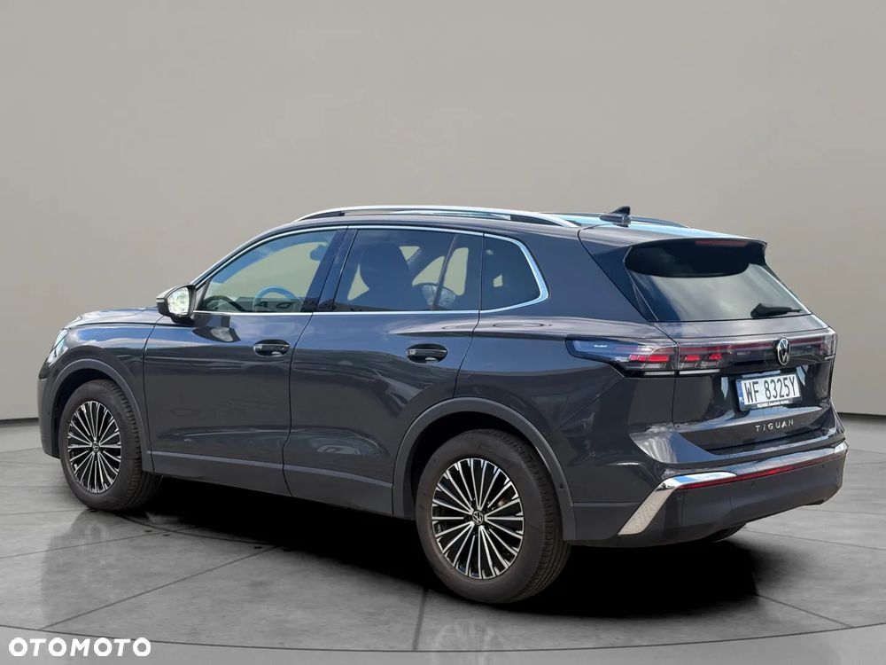 Volkswagen Tiguan 2.0 TDI Elegance DSG - 6