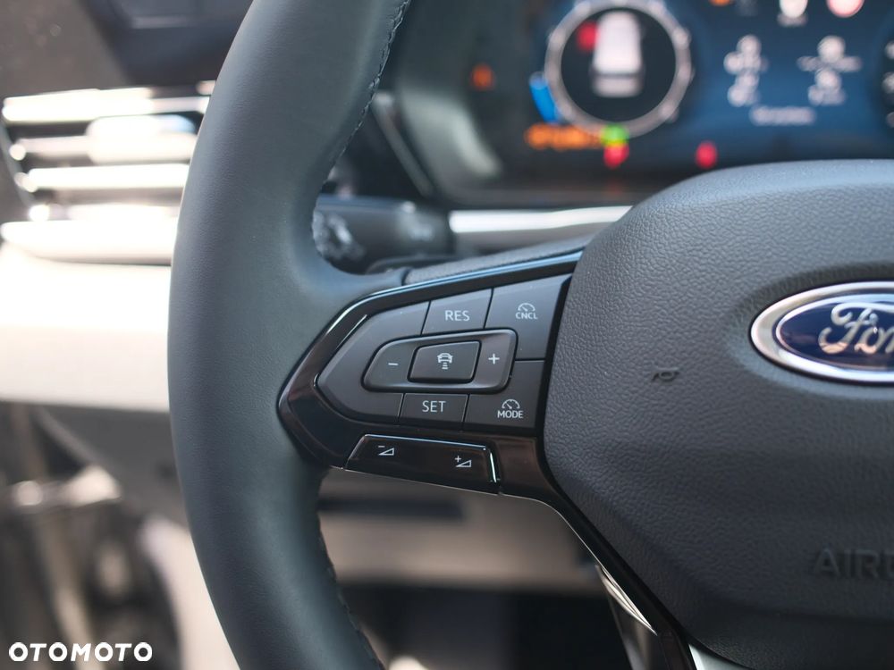 Ford Tourneo Connect Grand 1.5 EcoBoost Titanium - 20