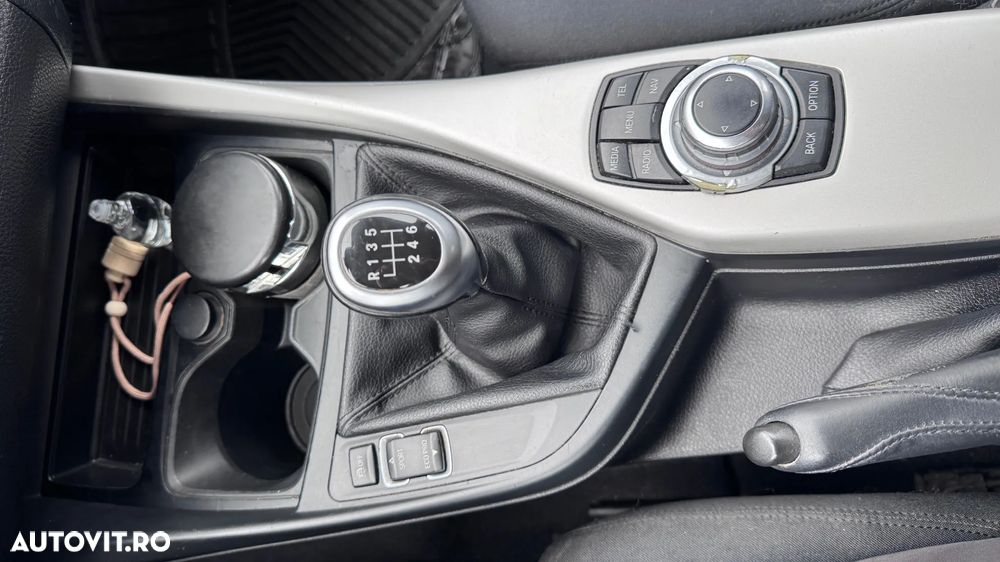 BMW Seria 1 118d Urban Line - 12