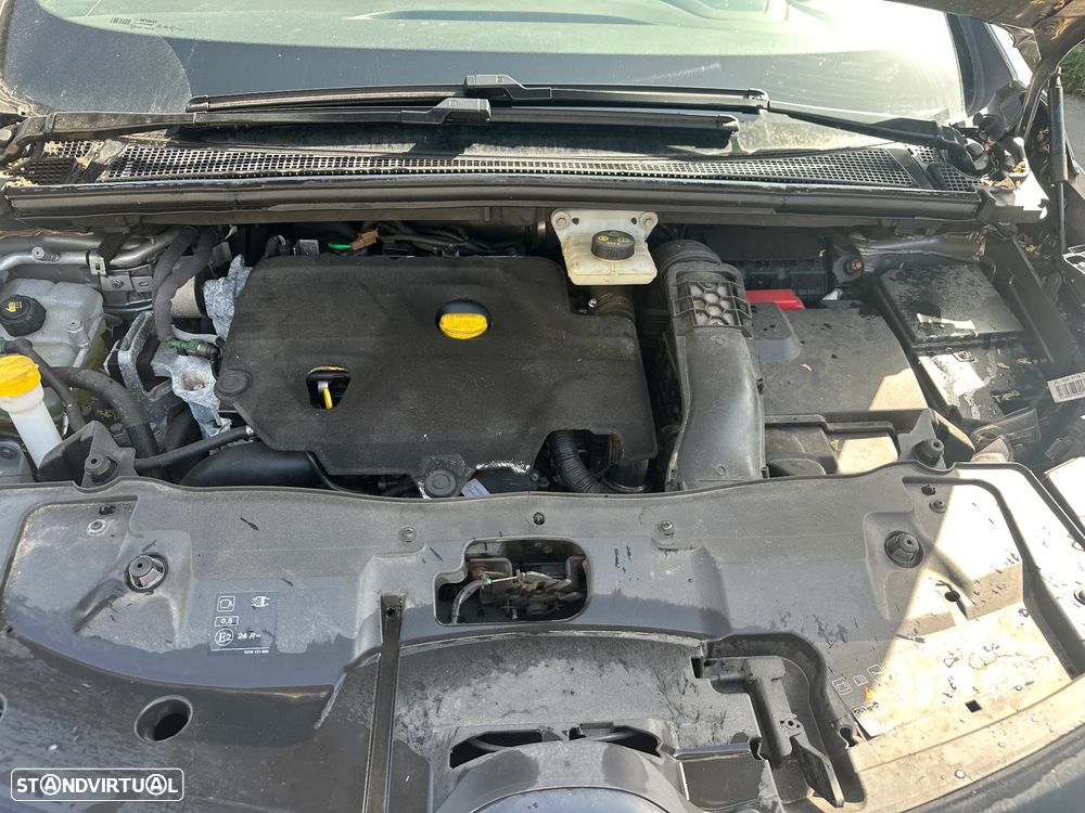 RENAULT ESPACE V 1.6 DCI BITURBO 160 CV DE 2018 EM CENTRO DE ABATE (FIM DE VIDA) - 7