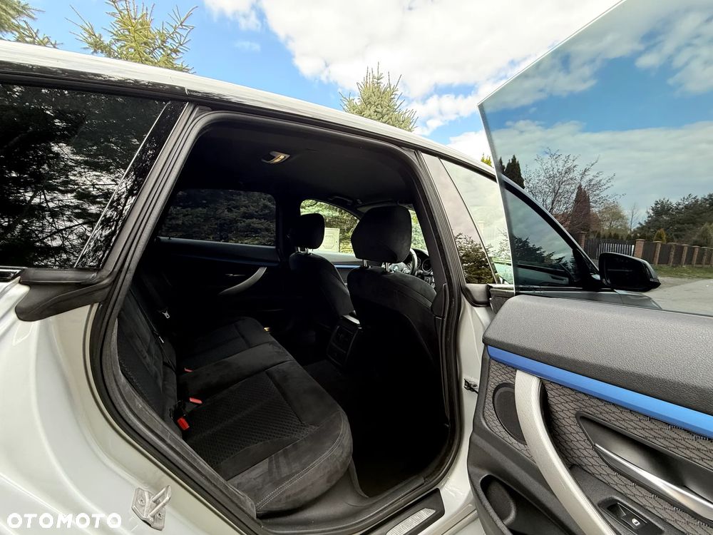 BMW 3GT 335i xDrive M Sport - 31