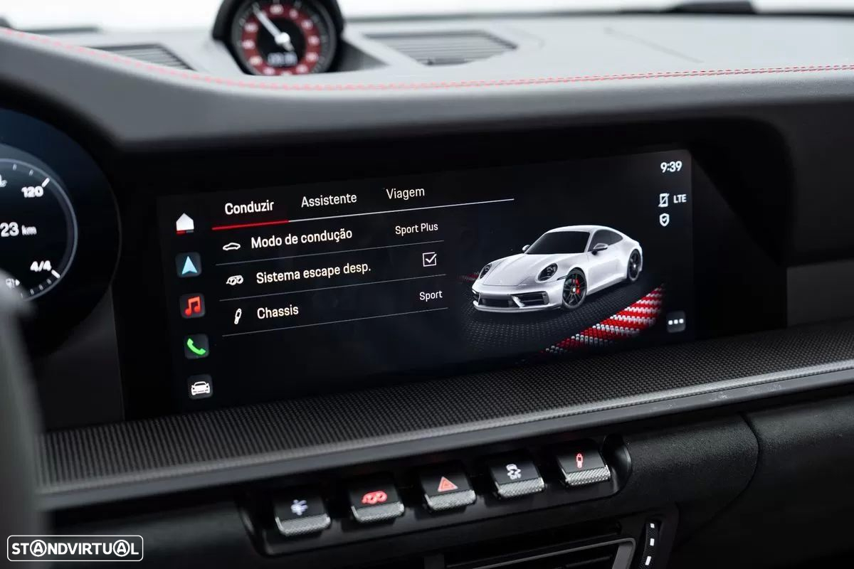 Porsche 911 (992) Carrera 4 GTS PDK - 44