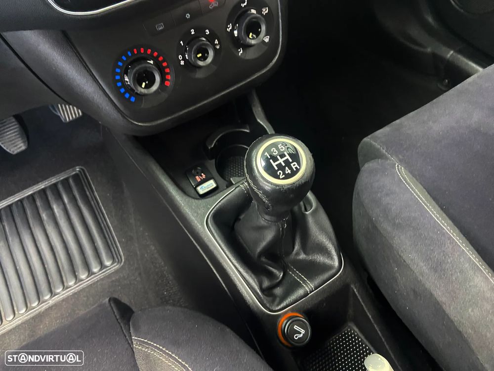 Fiat Punto 1.3 M-Jet Easy S&S - 16