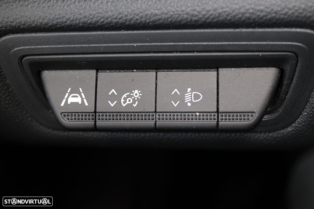 Renault Captur 1.0 TCe Techno Bi-Fuel - 20