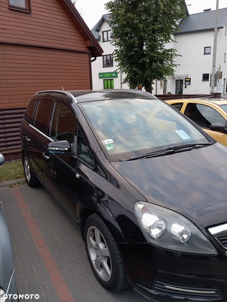 Opel Zafira 1.8 - 8