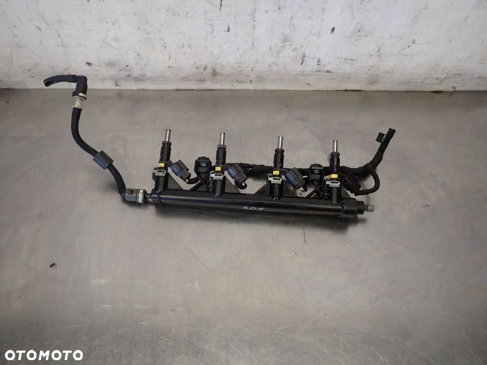 LISTWA WTRYSKOWA WTRYSKI PEUGEOT 207 - 2