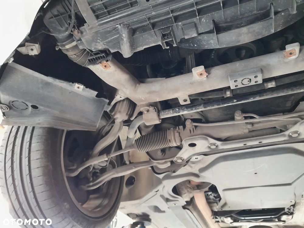 Mercedes-Benz Klasa C 200 Kompressor Elegance - 31