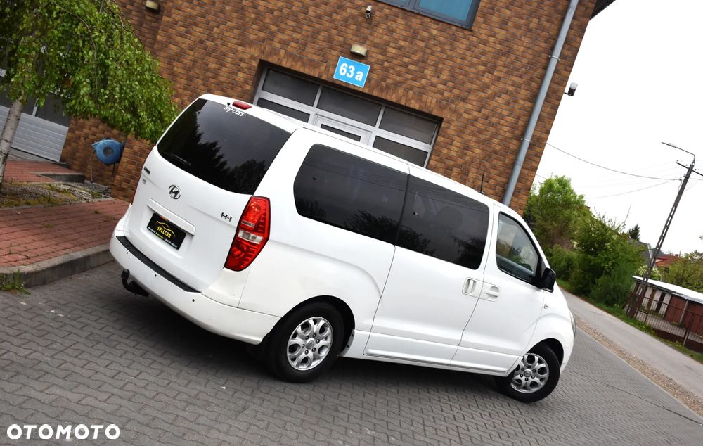 Hyundai H-1 2.5 CRDi Travel Comfort - 4