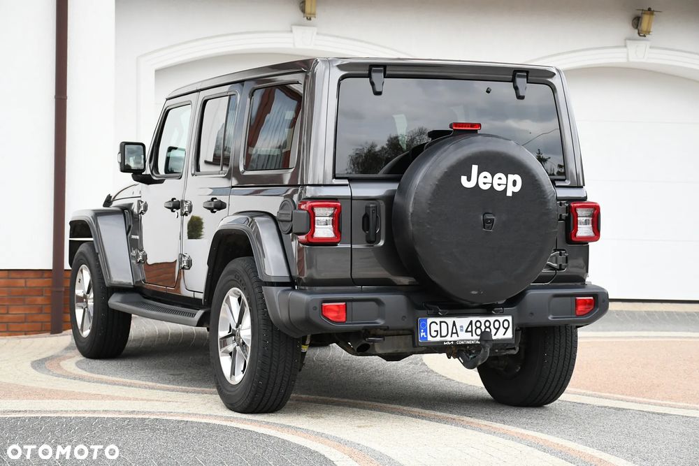 Jeep Wrangler Unlimited 2.2 CRD Sahara - 14