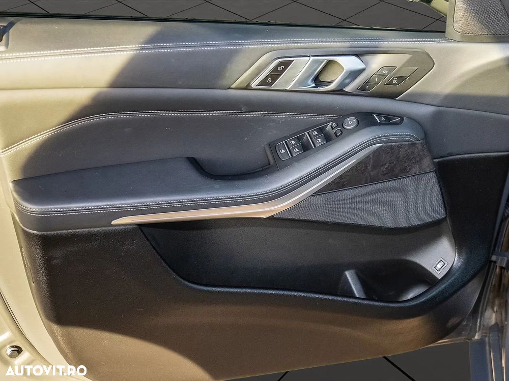 BMW X5 xDrive45e - 15